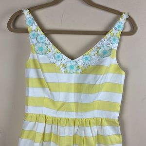 Vineyard Vines Sun Dress Wide Yellow Stripes Floral Appliqué Preppy Coastal 2